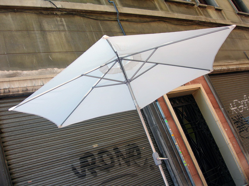 0004 sombrilla hexagonal aluminio 250xo280 5u